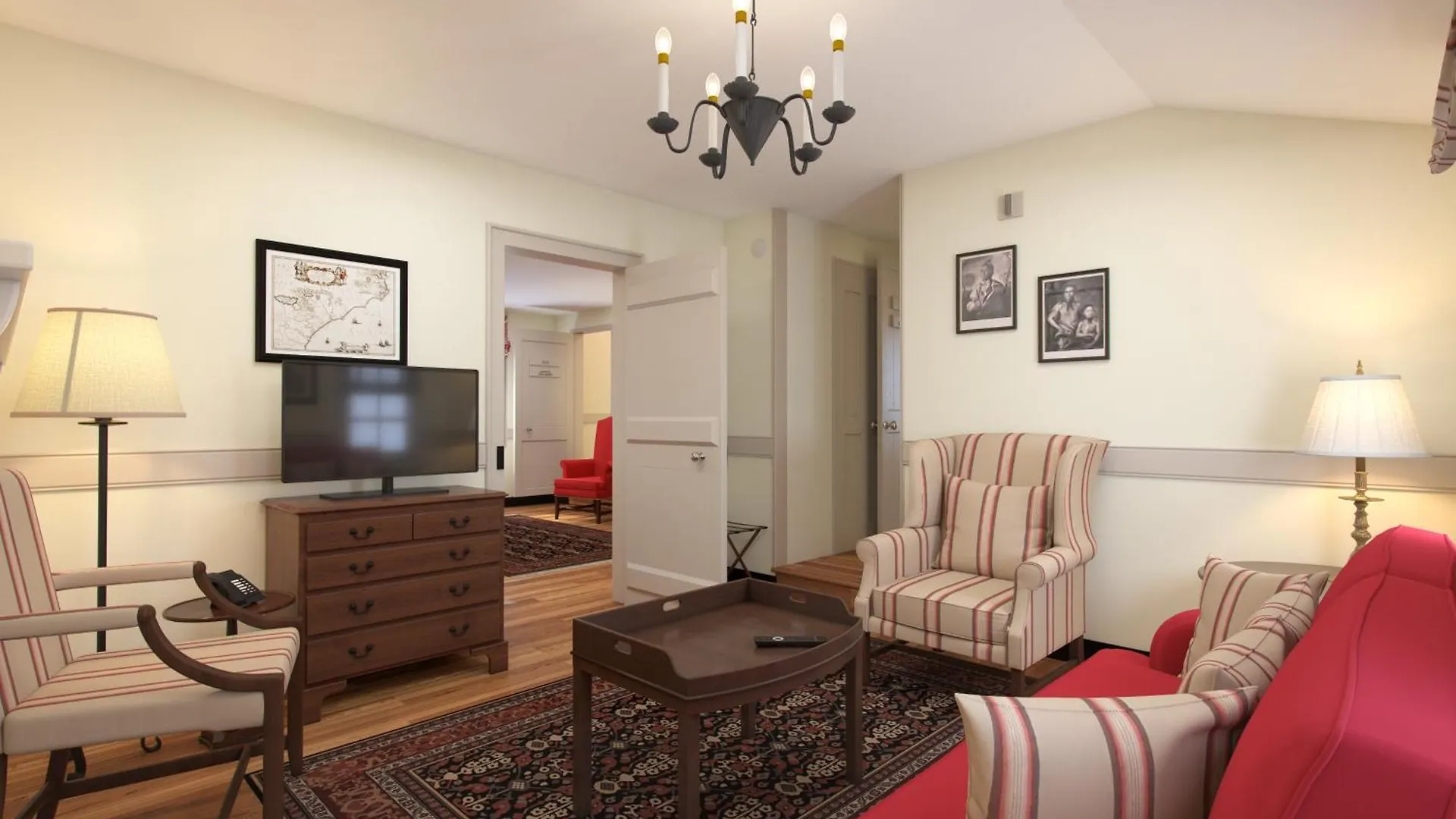 Colonial Houses, An Official Colonial Williamsburg Hotel
